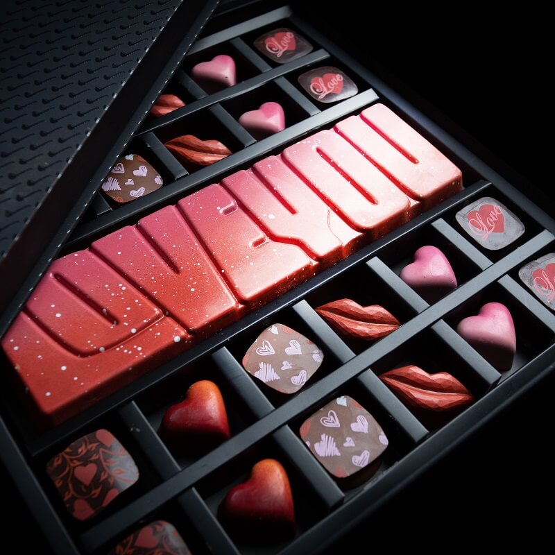 Valentine Chocolate Collection & Love You Caramel Ganache Bar